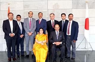 From Left: Mr. Sapan Parikh, Director, Sun Pharma Japan, Mr. Aditya S Chikodi, Tata Elxsi Japan, Mr. Sreelal M.M, Director, Sabinsa Japan Corporation, Mr. Vijay Raghavan, Vice President/Country Head, L&T Technology Services Japan, Mr. Atul Shunglu, Director, FICCI Japan, Mr. Swastik Kulkarni, Manager, India Desk, JETRO, Mr. Srinivas Gupta, Country Head, Sasken Technologies Japan, Ms. Sushma Swaraj, Hon'ble External Affairs Minister, Government of India and H.E. Shri Sujan R. Chinoy, Ambassador of India to Japan